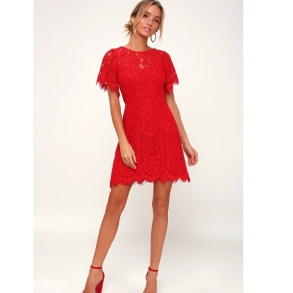 NWOT Lulus Dress Pearson Red Lace Short Sleeve Dress With High Neck Line - Picture 2 of 4